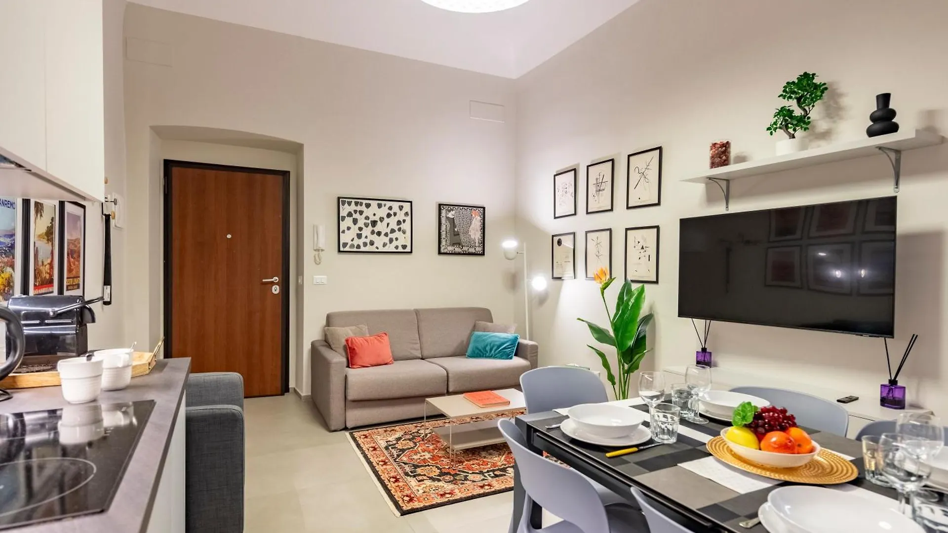 Lovely Flats In Genova Historic Center Διαμέρισμα