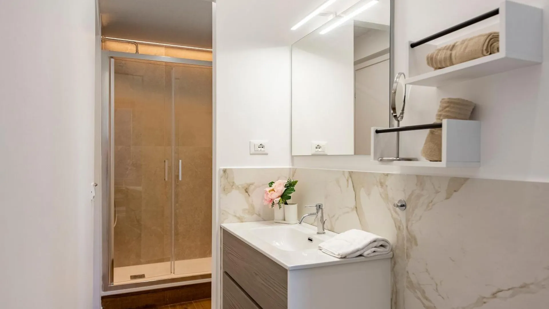 Lovely Flats In Genova Historic Center 0*, Genoa Italy