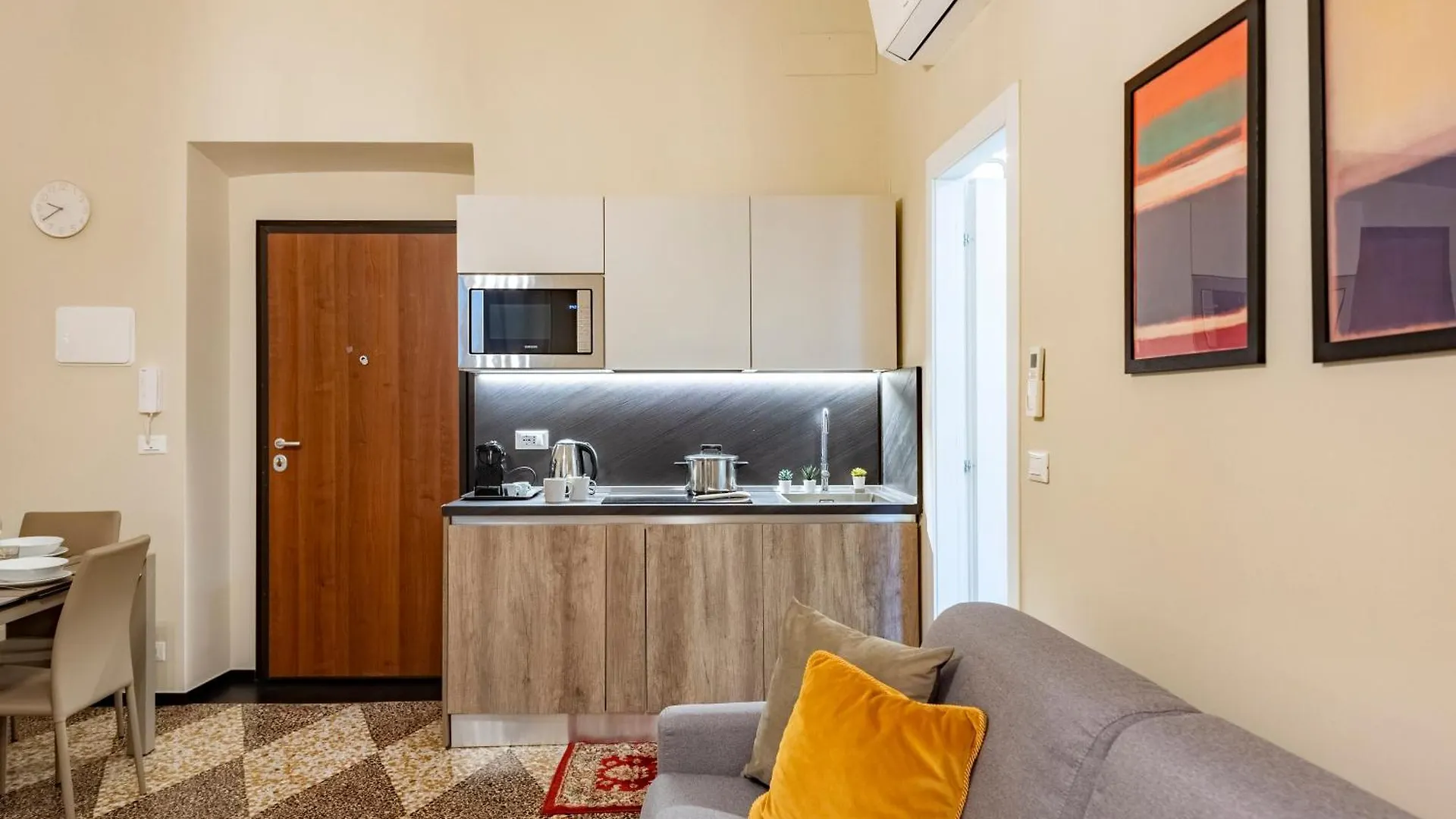 Apartment Lovely Flats In Genova Historic Center